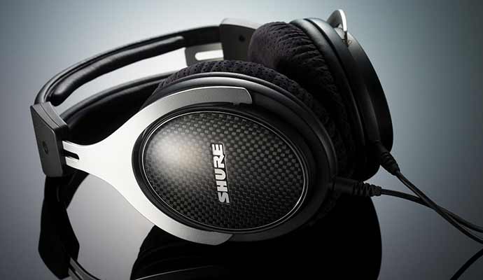 Shure SRH1540 Premium Closed-back Headphones - Best Headphones of 2022